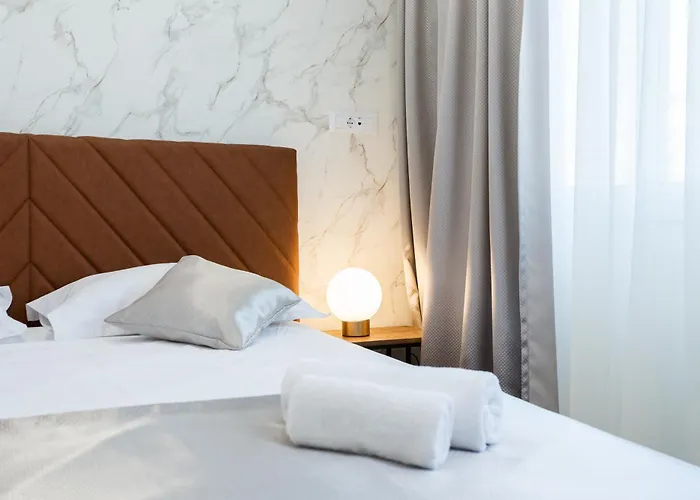 Shine Of Life Luxury Rooms