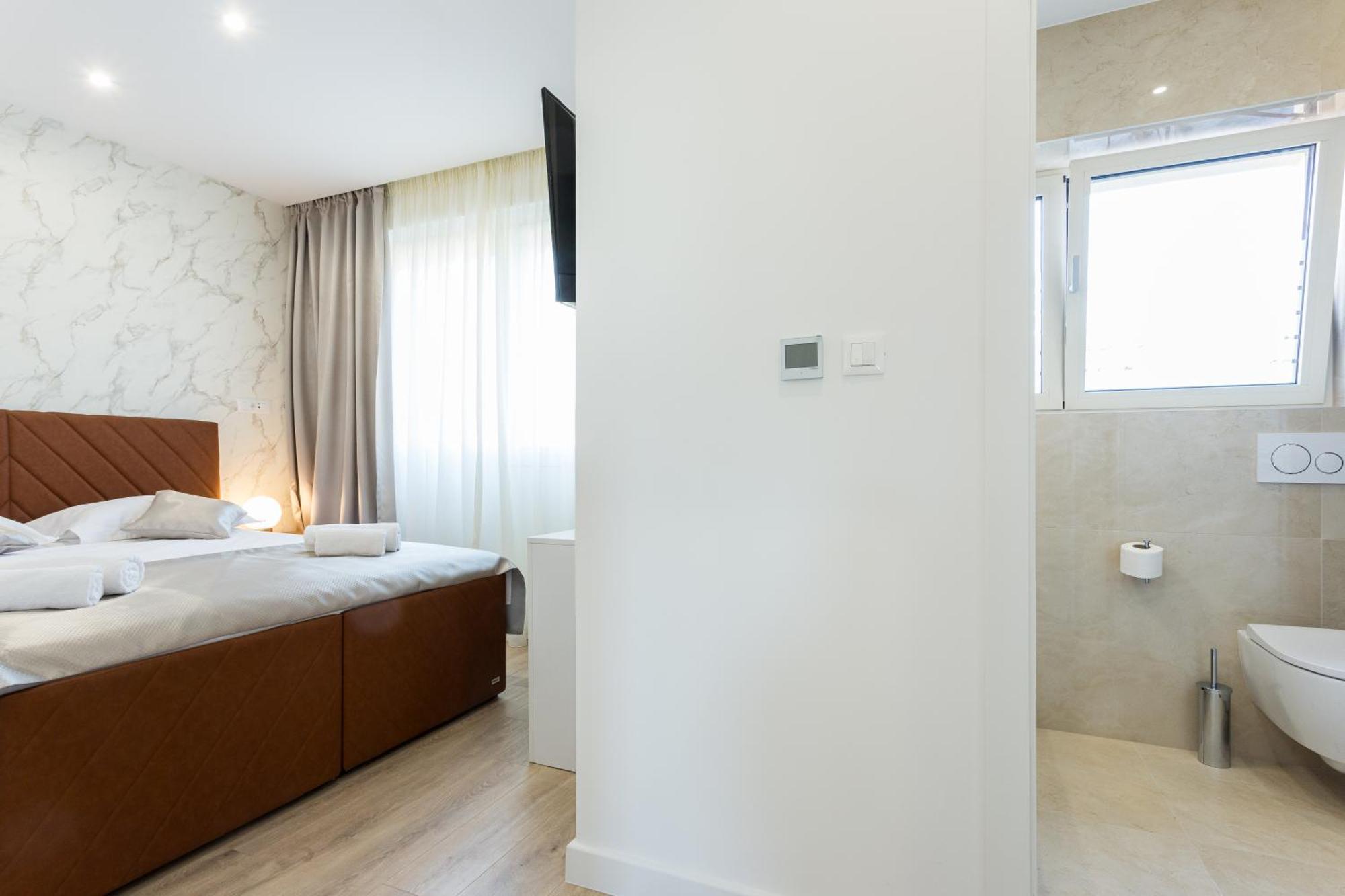 Shine Of Life Luxury Split