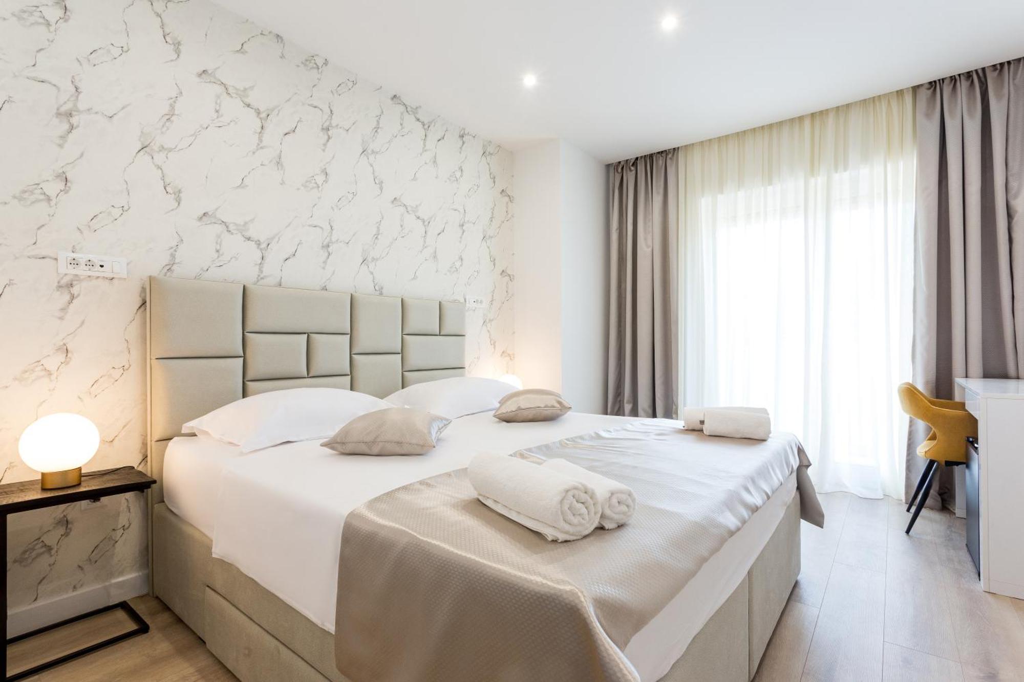 Shine Of Life Luxury * Split